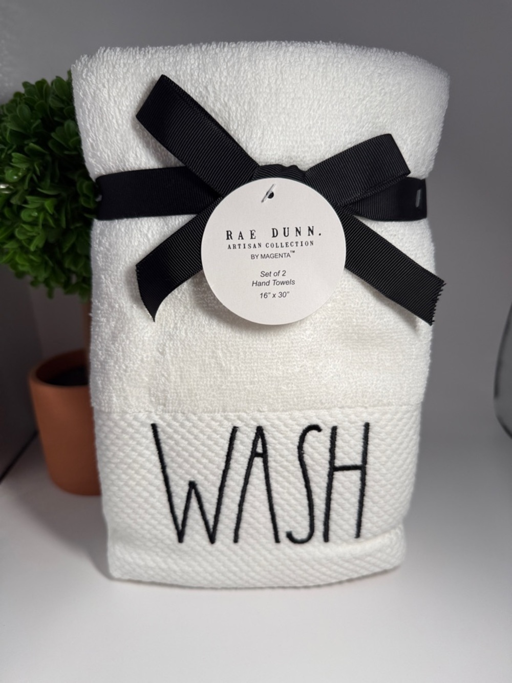 🧼 RAE DUNN EMBROIDERED WASH / WASH MODERN FARMHOUSE HAND TOWEL SET